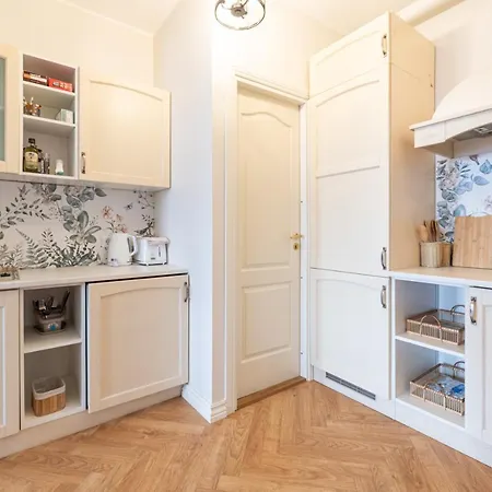 Old Town - Boutique Hall Square Apartment Tallinn