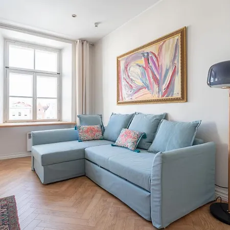 Old Town - Boutique Hall Square Apartment *