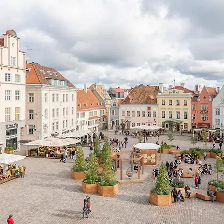 Old Town - Boutique Hall Square *